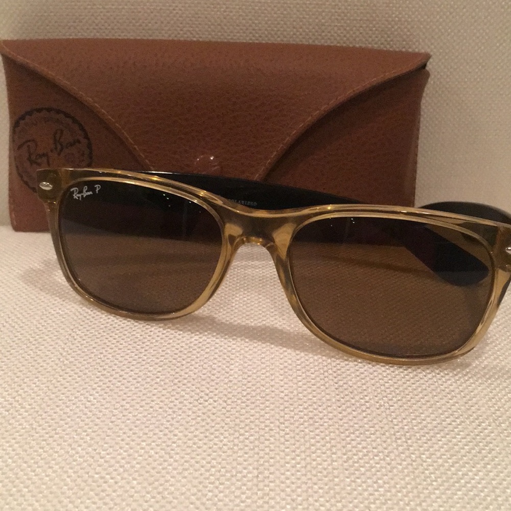 Ray-Ban New Wayfarer men’s polarized sunglasses